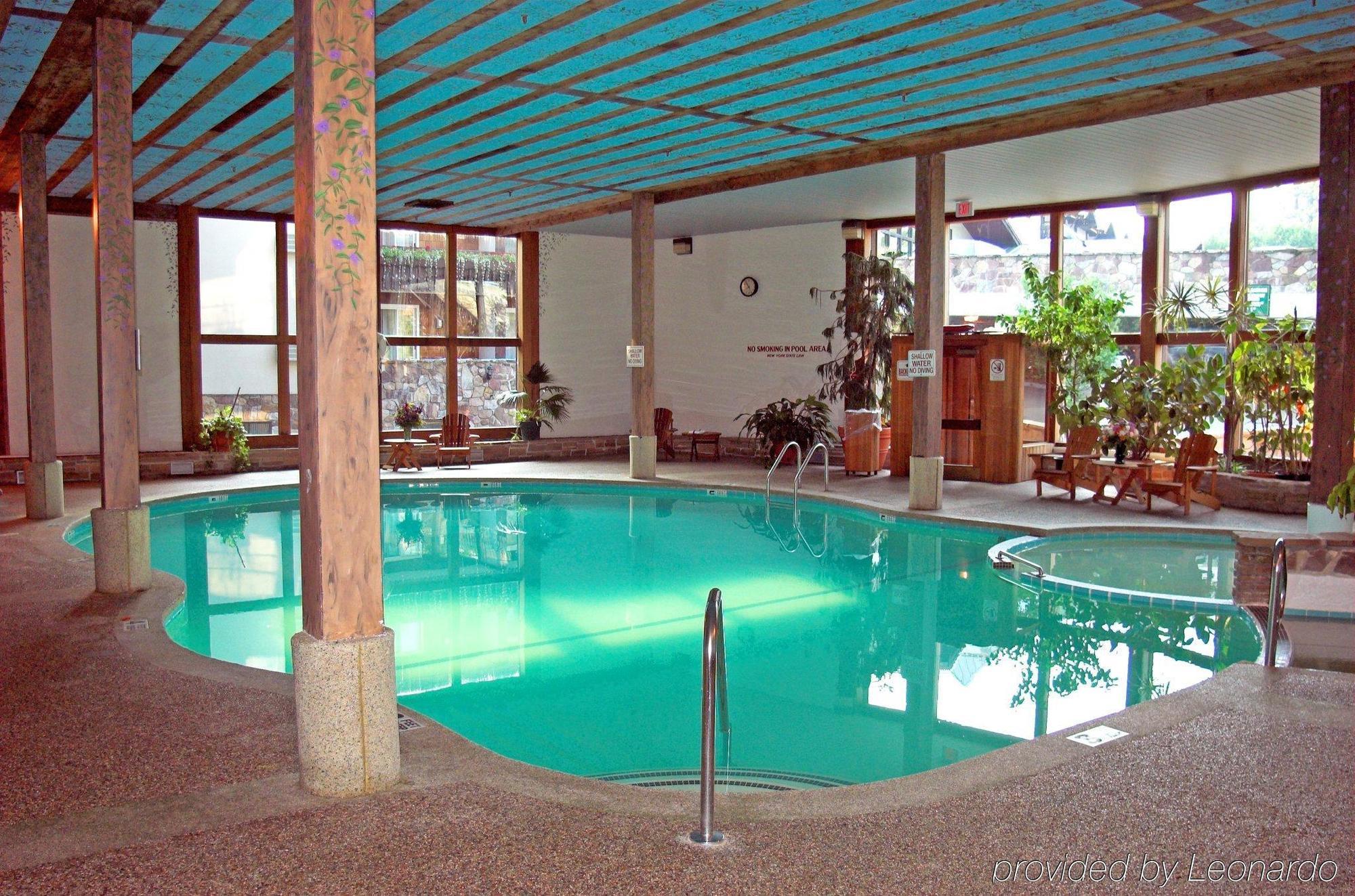 Golden Arrow Lakeside Resort Lake Placid Bekvämligheter bild